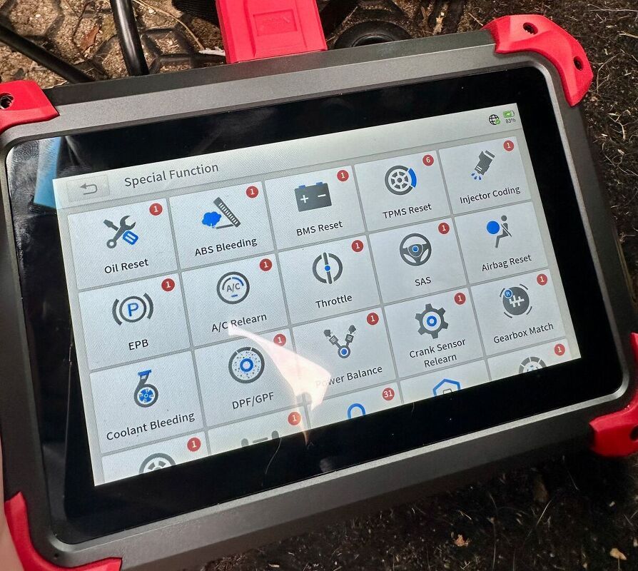 How To Use An OBD2 Automotive Scan Tool